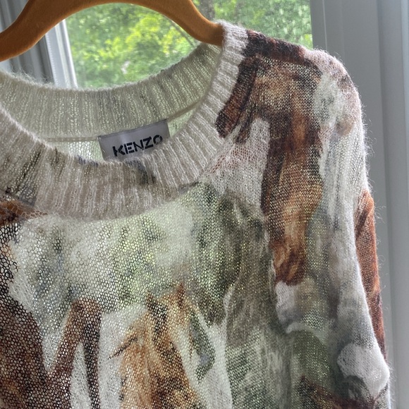 KENZO cozy wool sweater with horses - Picture 12 of 12